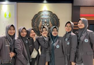 SMA Al Maahira IIBS Malang Visit Kampus di UNY